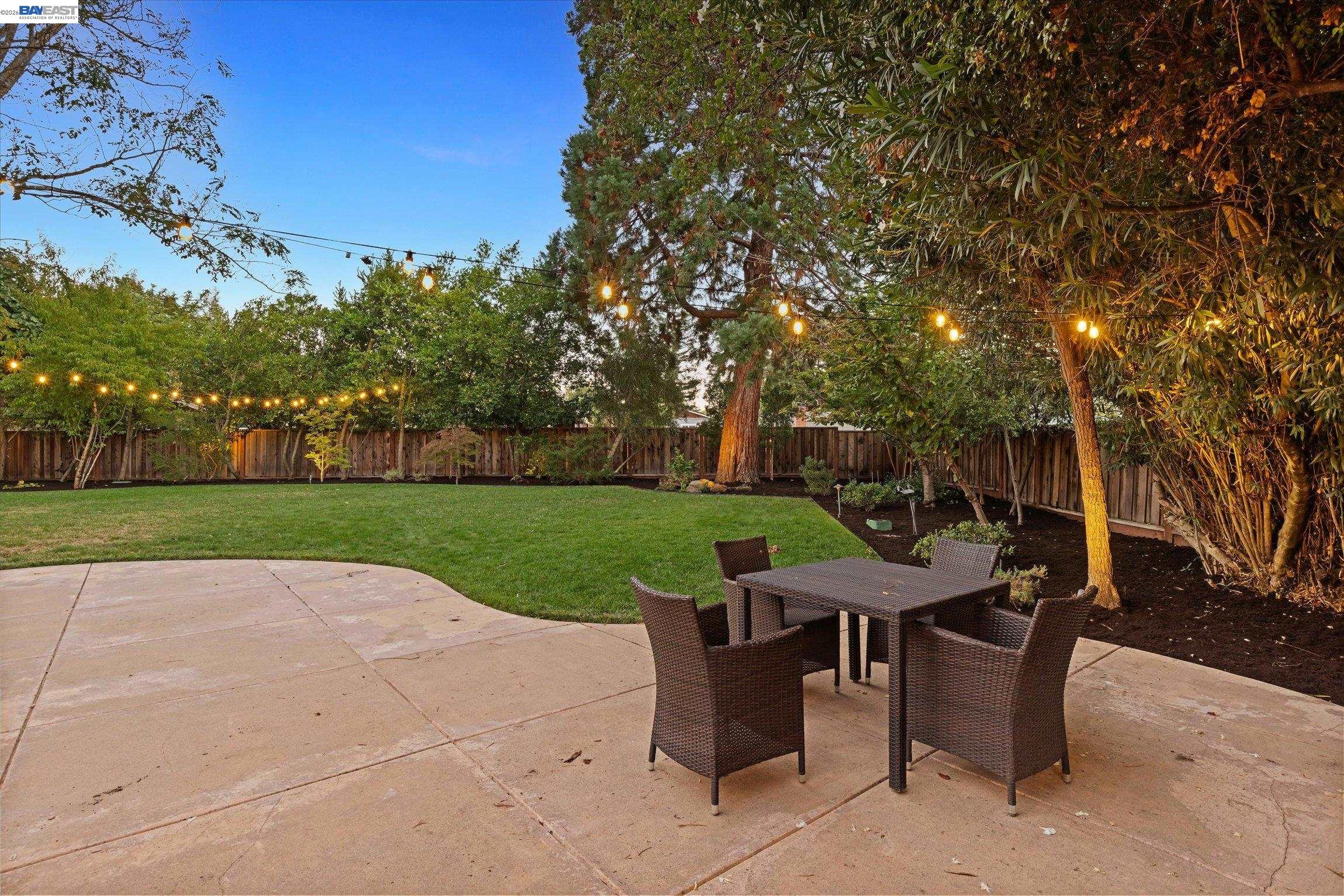150 Timberline Ct