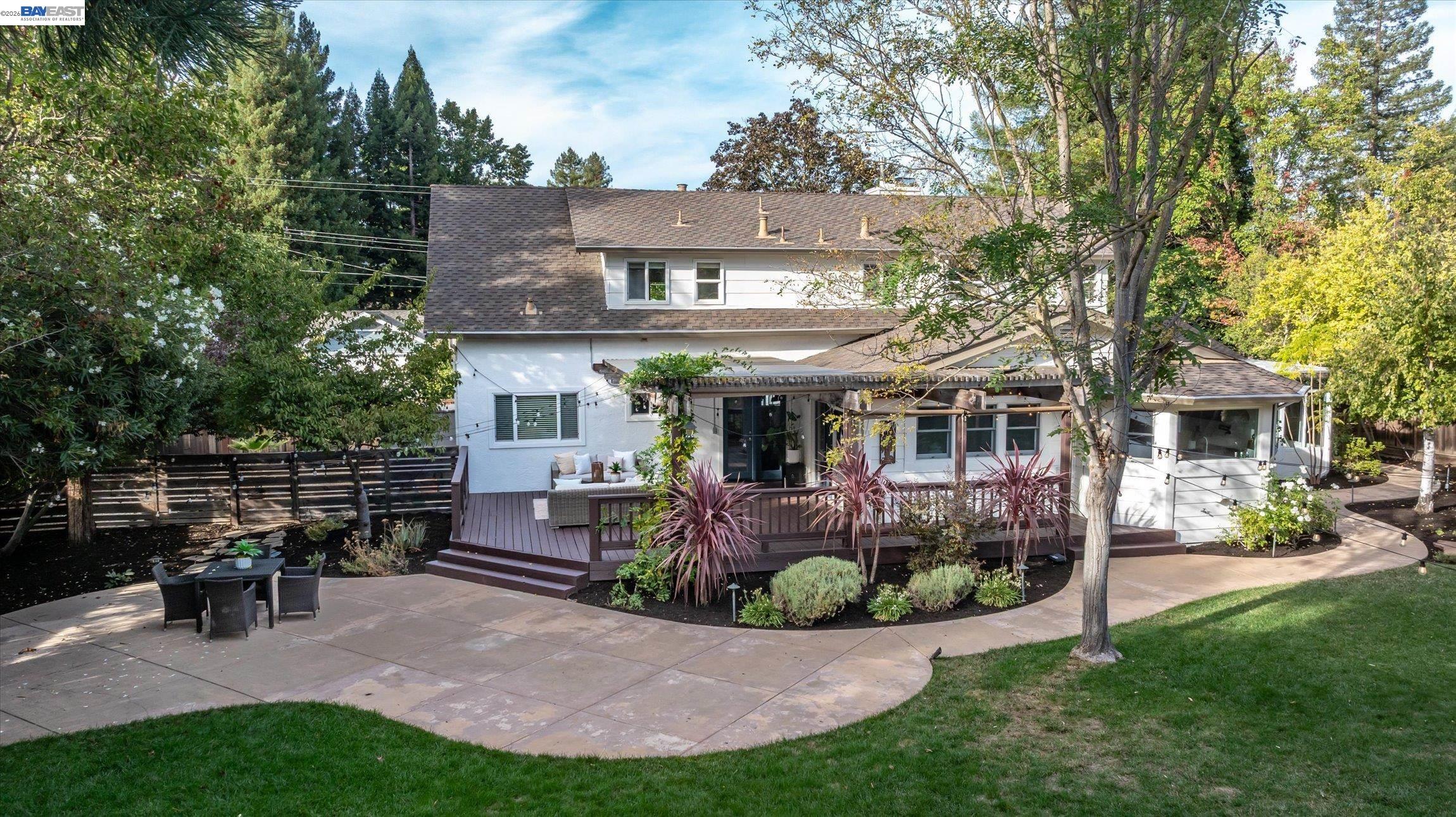 150 Timberline Ct
