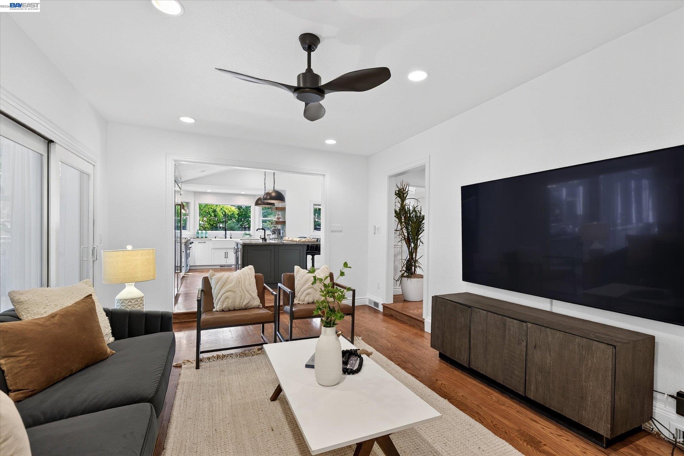 150 Timberline Ct