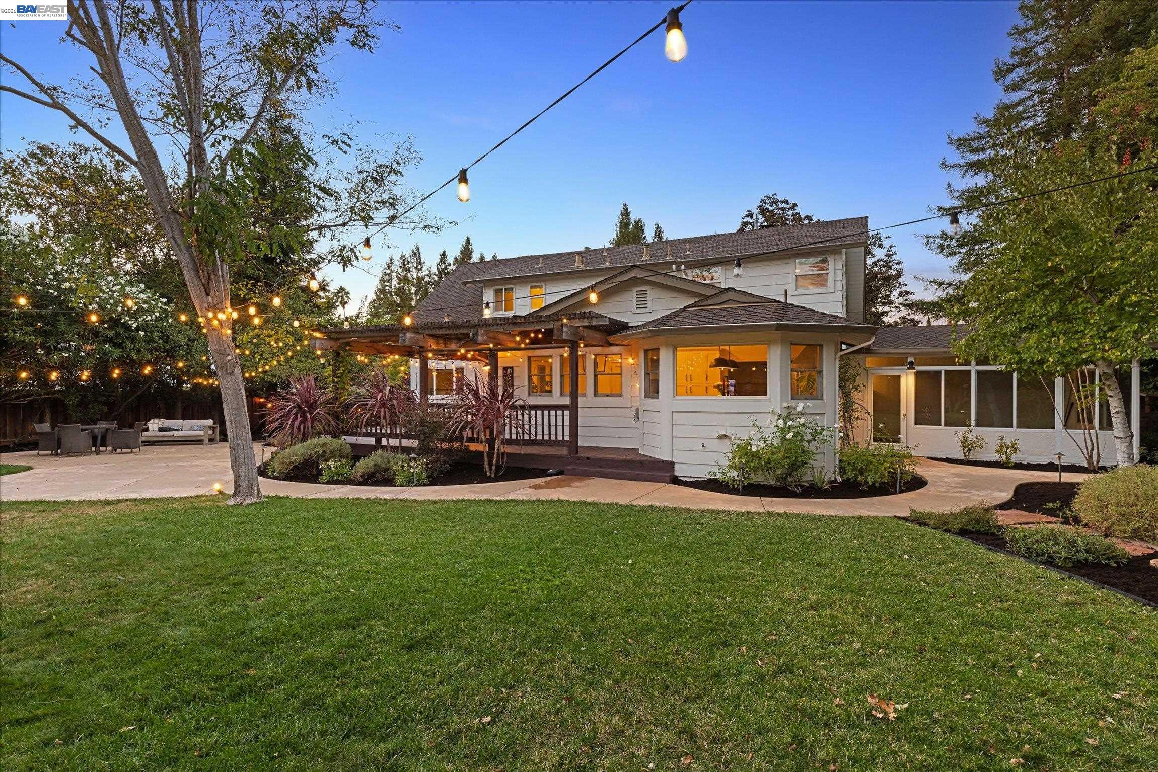 150 Timberline Ct