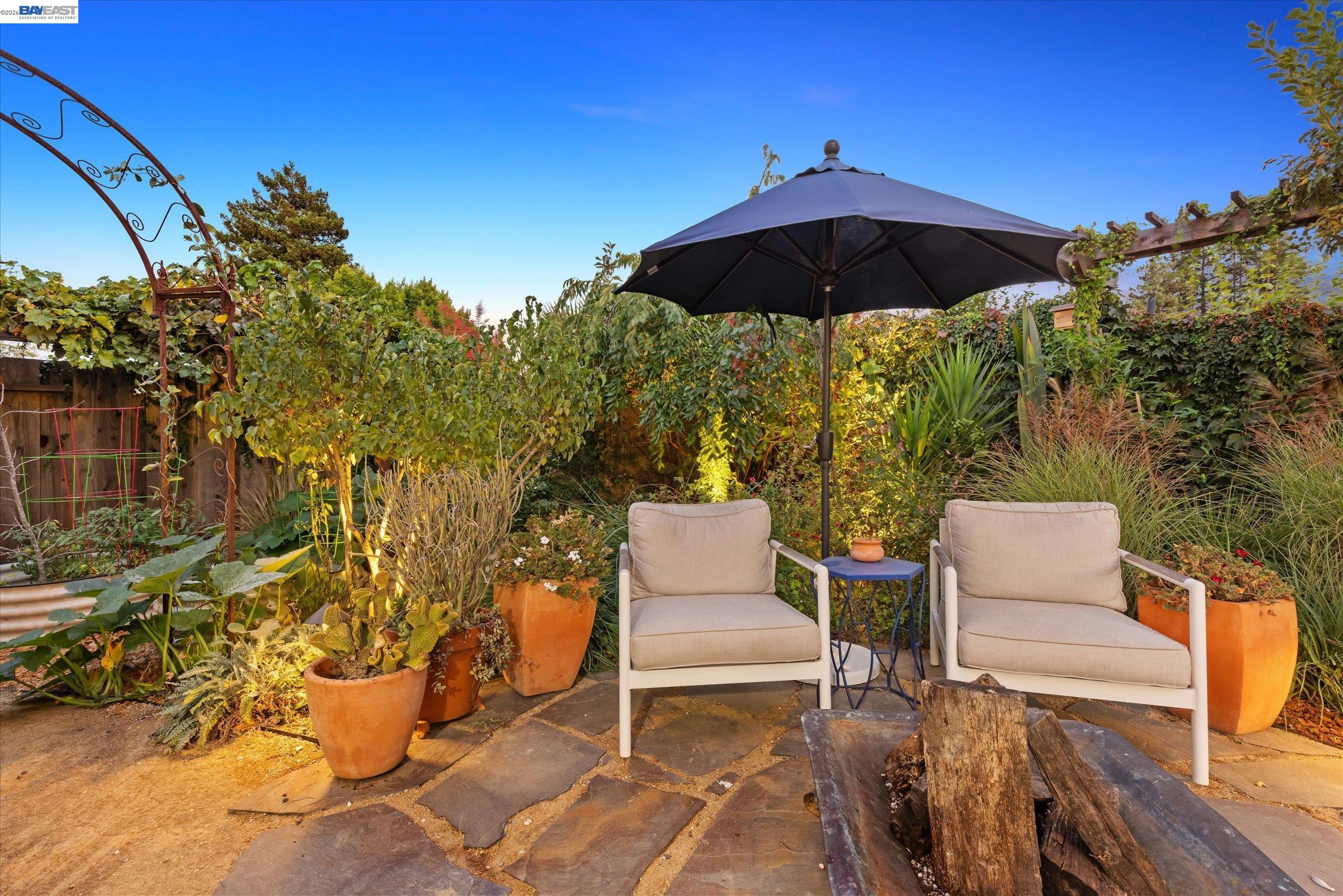 3425 Canfield Dr