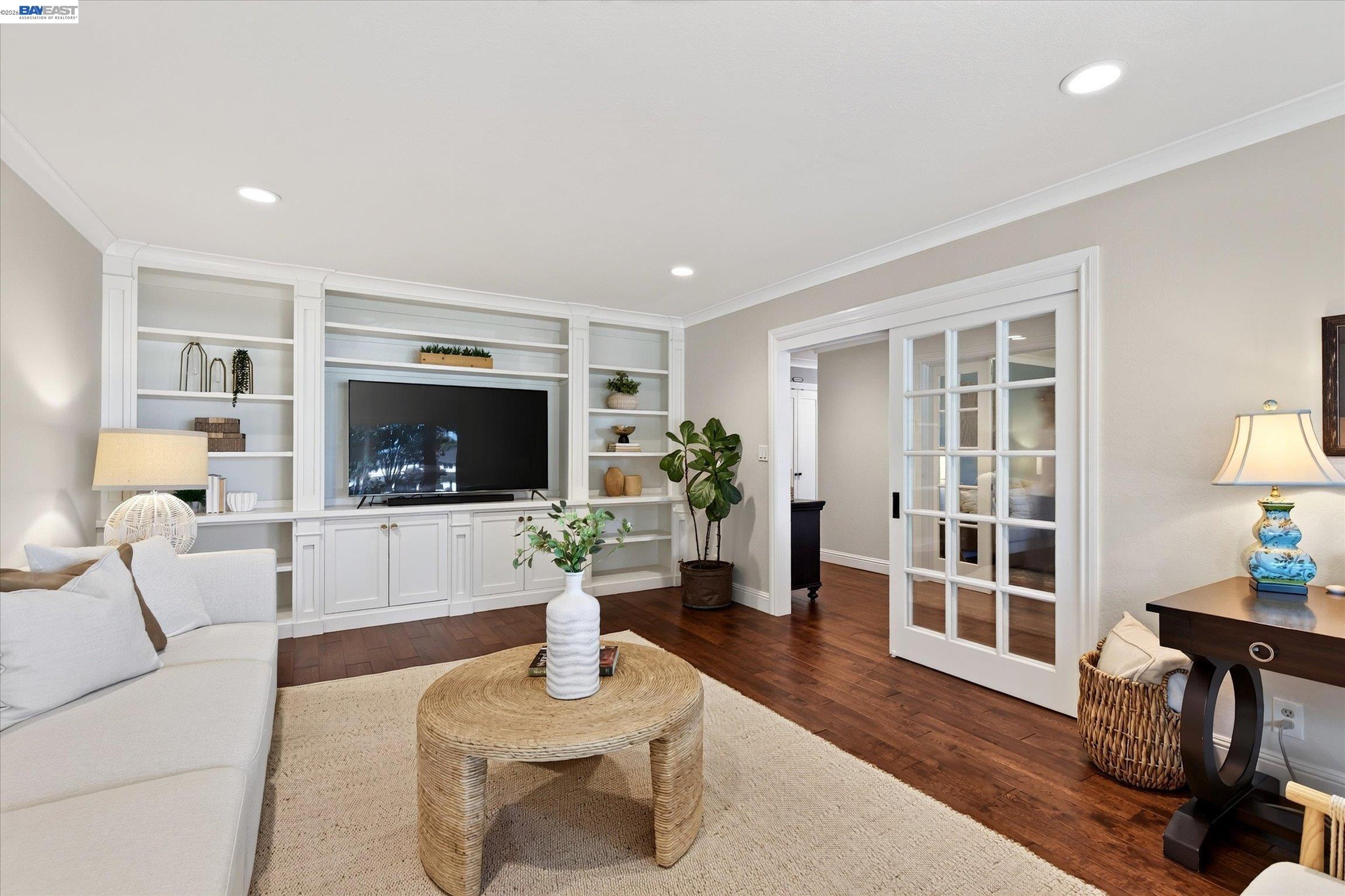3425 Canfield Dr