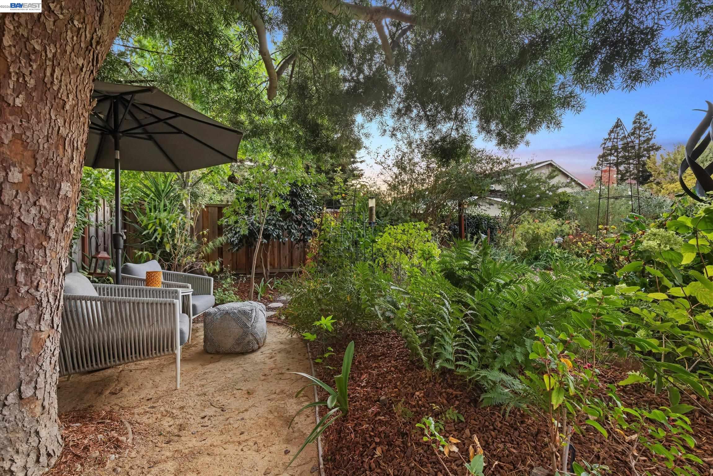 3425 Canfield Dr