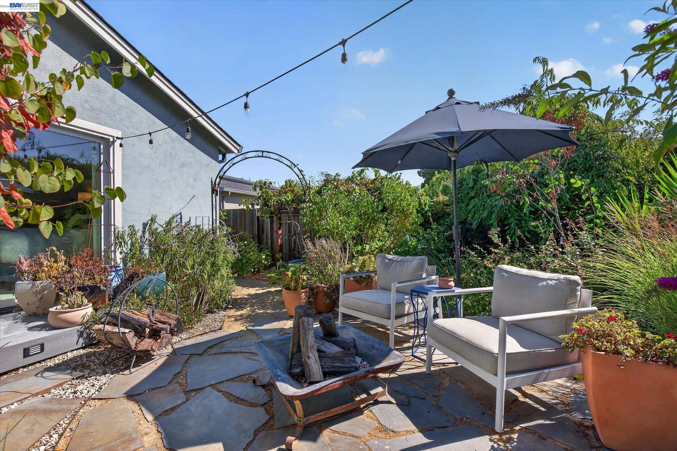 3425 Canfield Dr