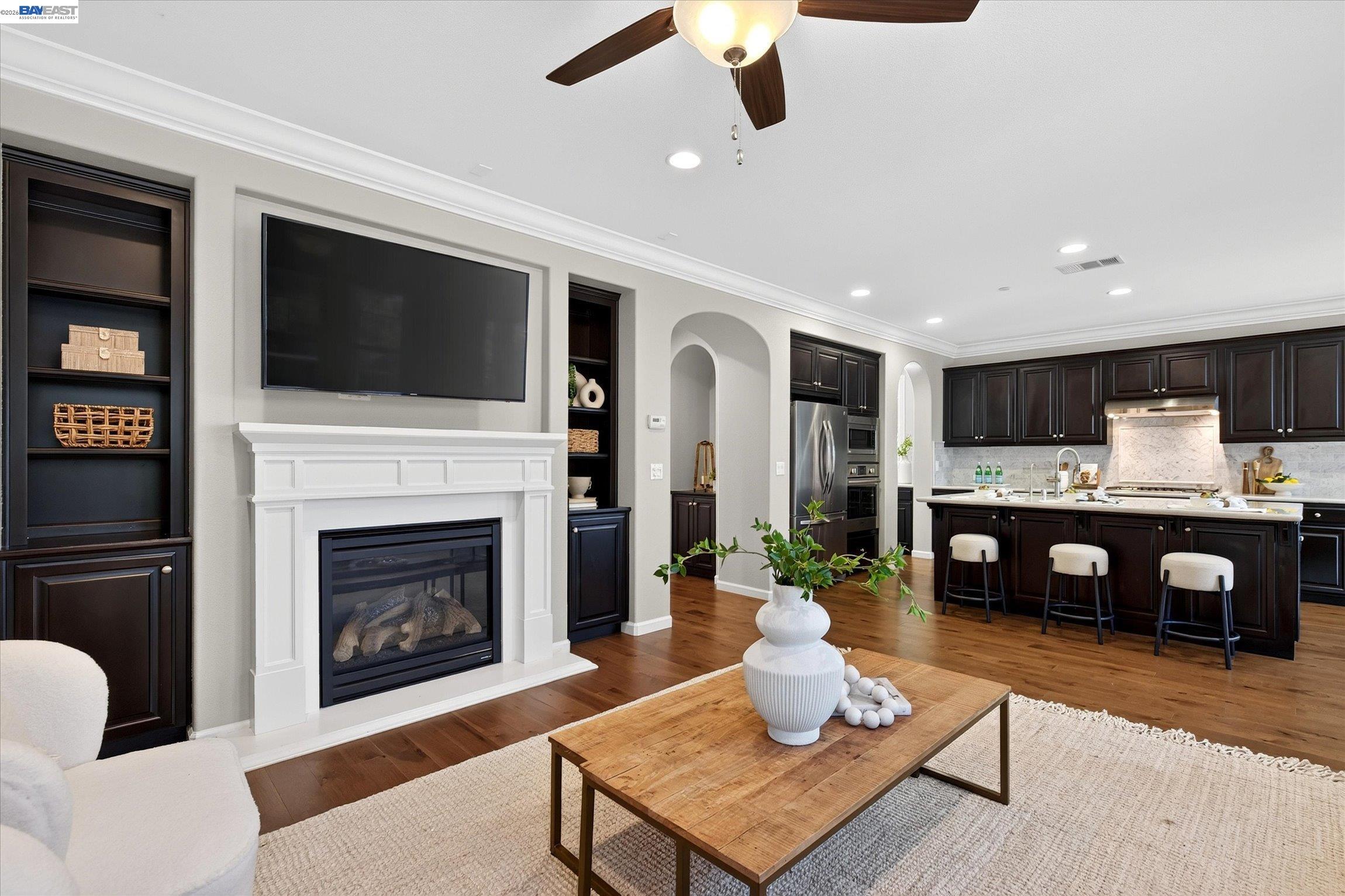 3428 Ironwood Dr