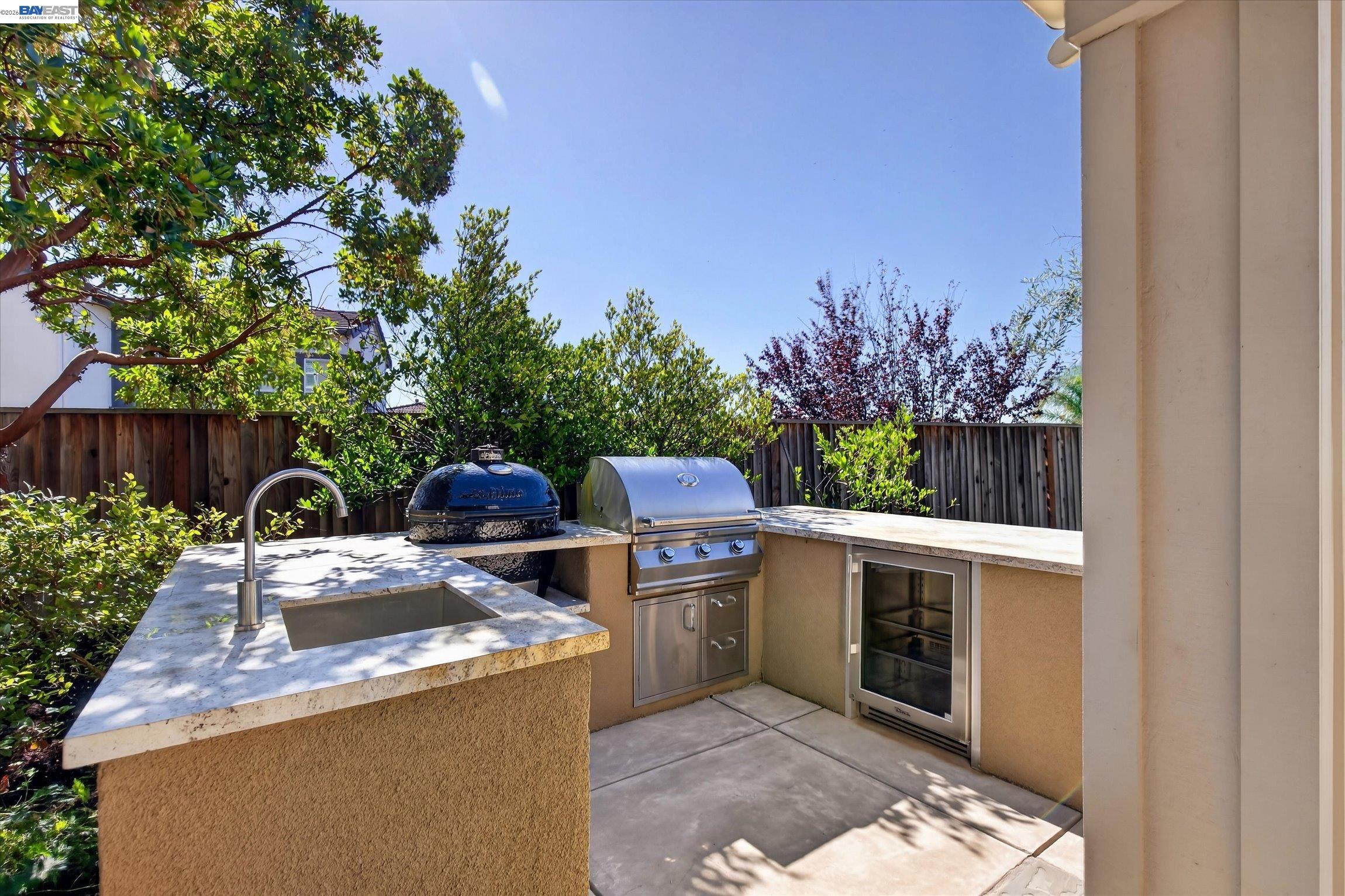 3428 Ironwood Dr