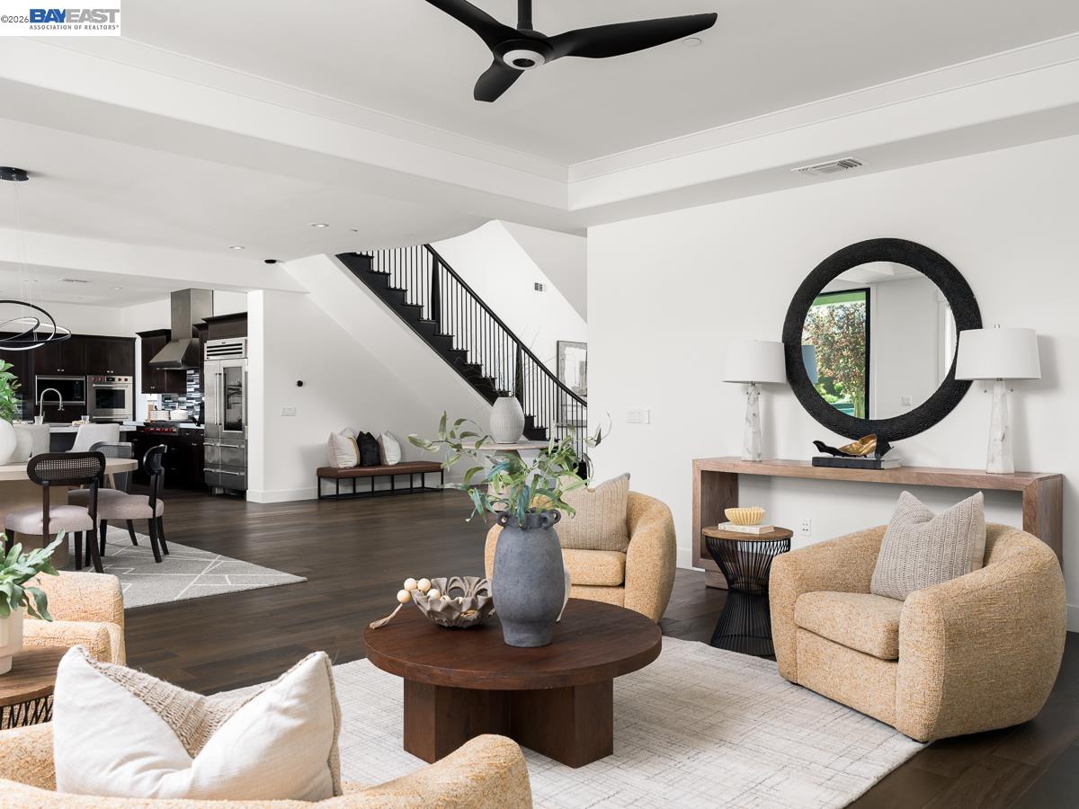 919 Connemara Ct