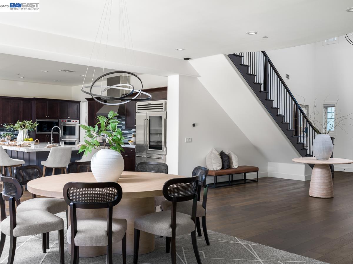 919 Connemara Ct