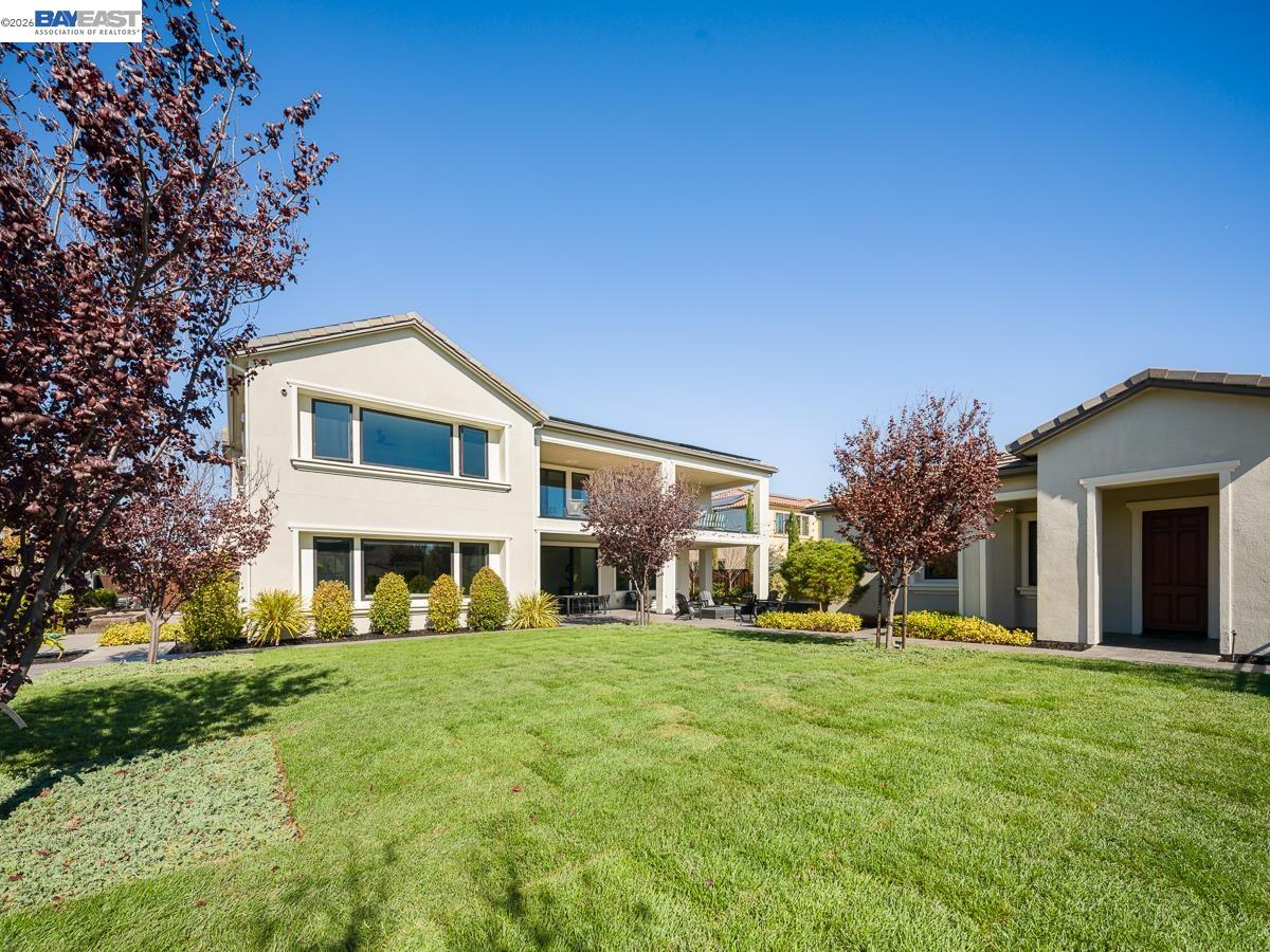 919 Connemara Ct