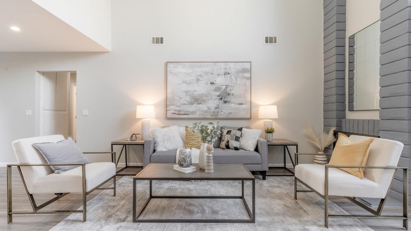 1319 Bottle Brush Lane