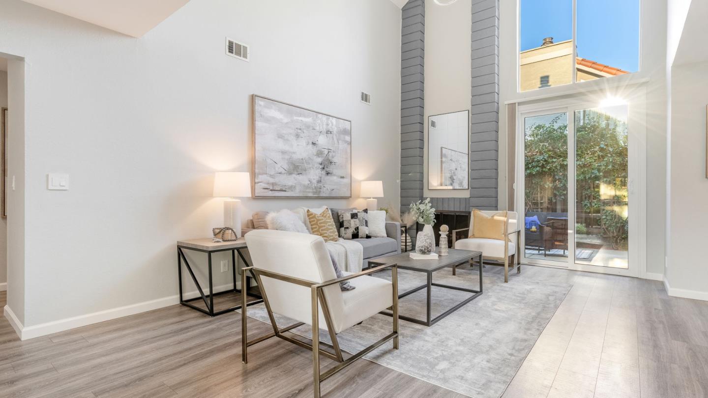 1319 Bottle Brush Lane