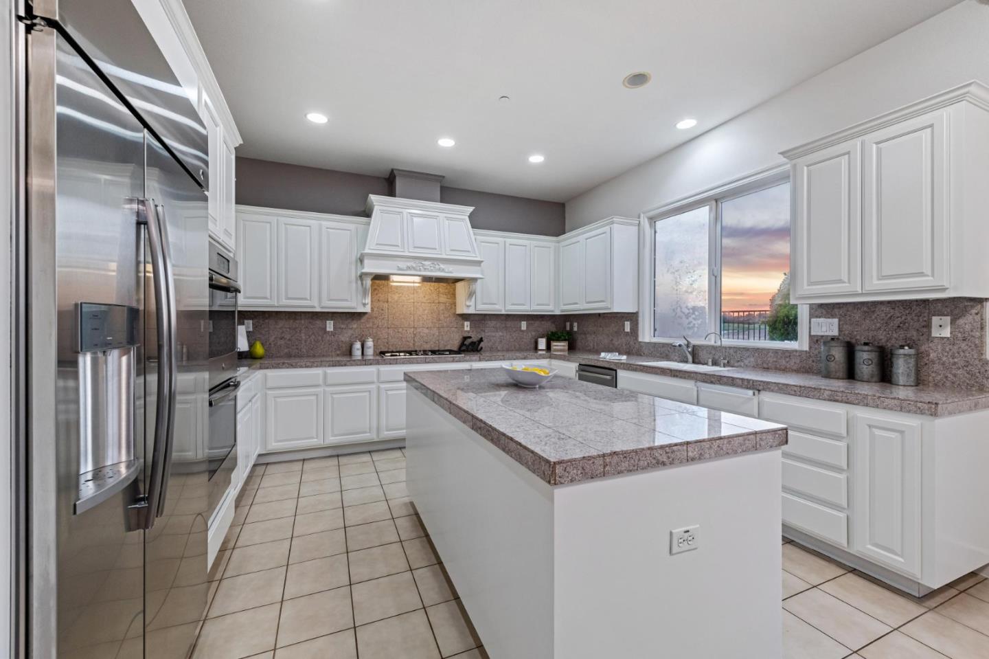 4986 Grayhawk Court
