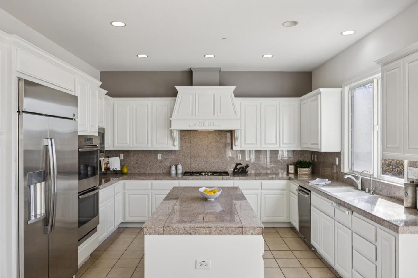 4986 Grayhawk Court