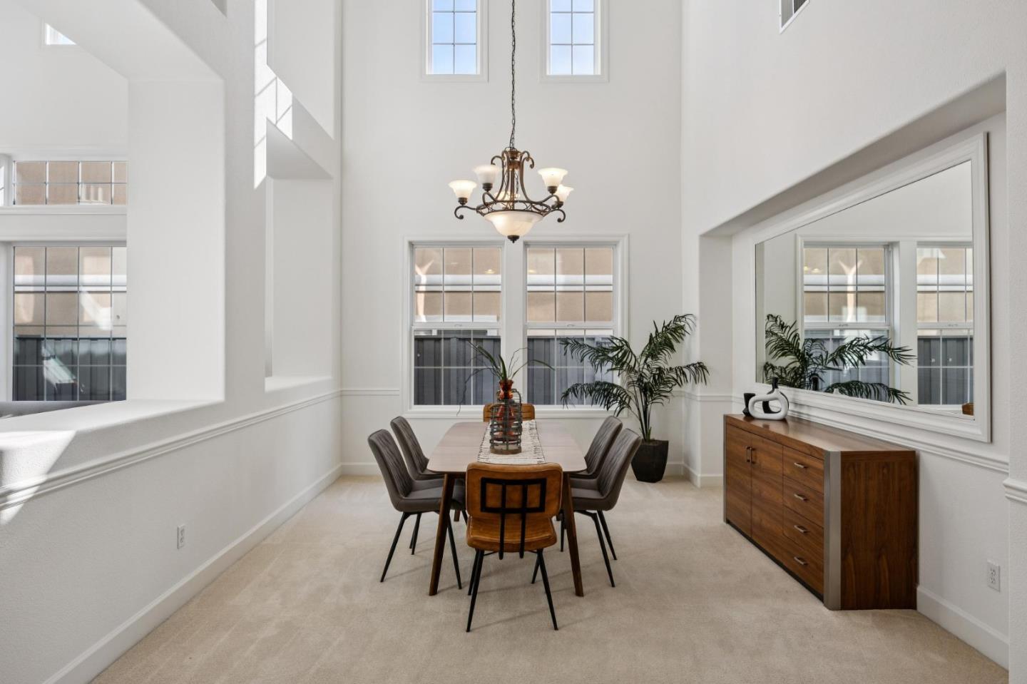 4986 Grayhawk Court
