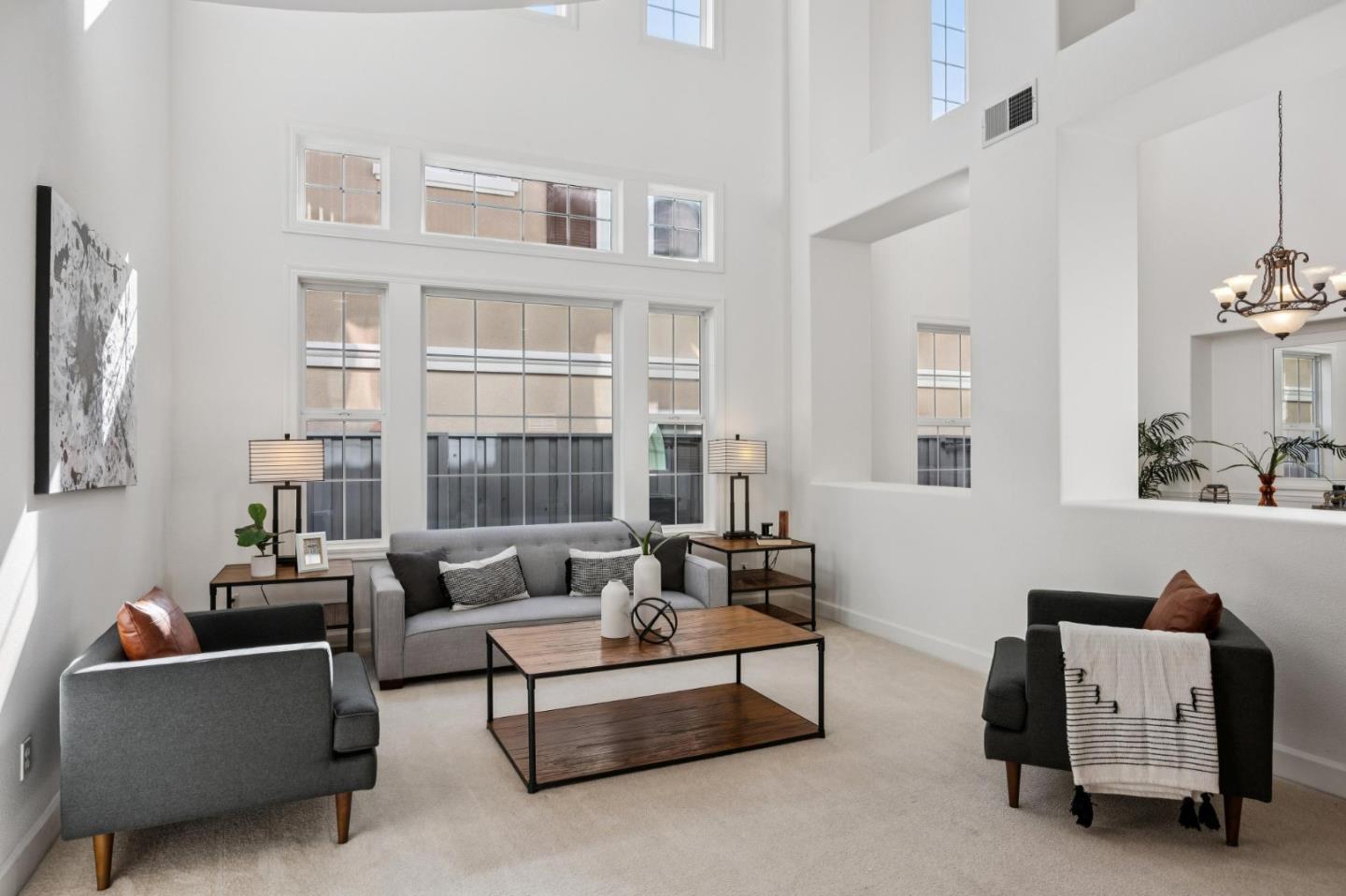4986 Grayhawk Court