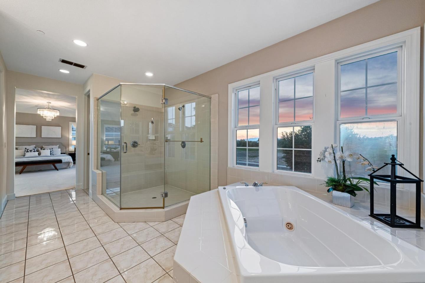4986 Grayhawk Court