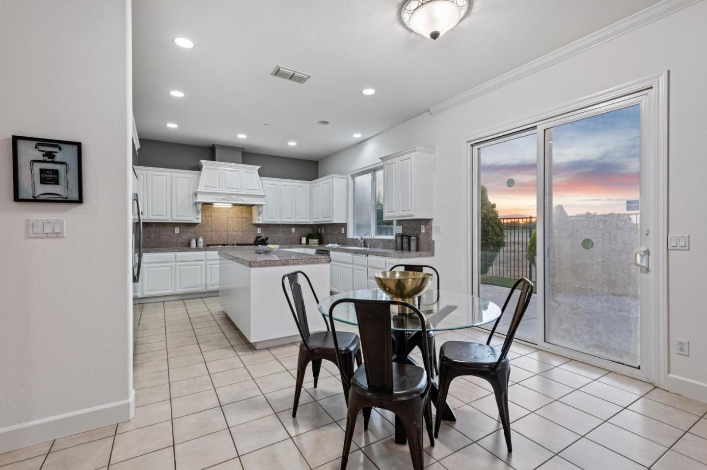 4986 Grayhawk Court