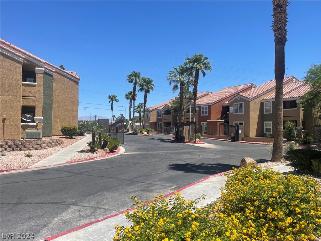 8101 West Flamingo Road 2057