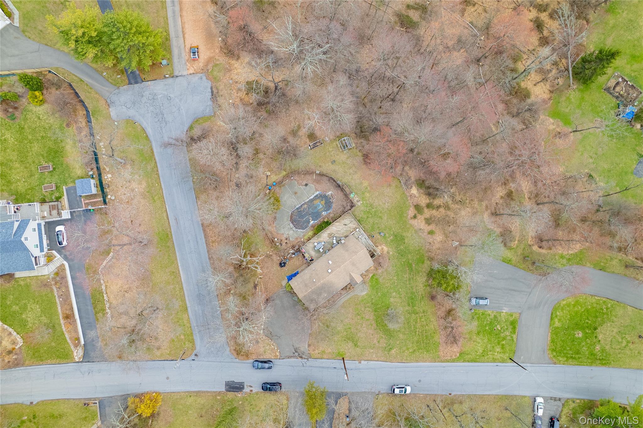 6 Strawberry Hill Lane