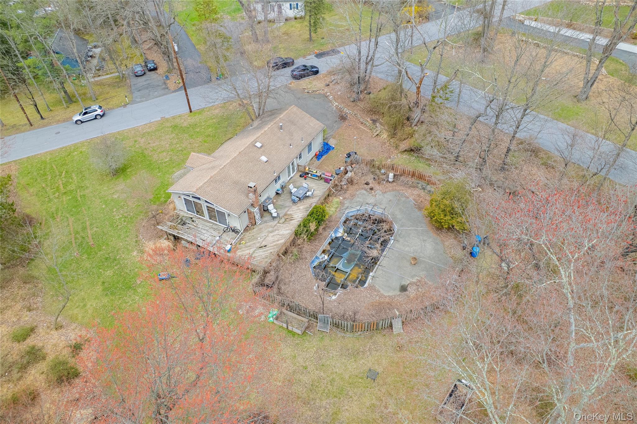 6 Strawberry Hill Lane