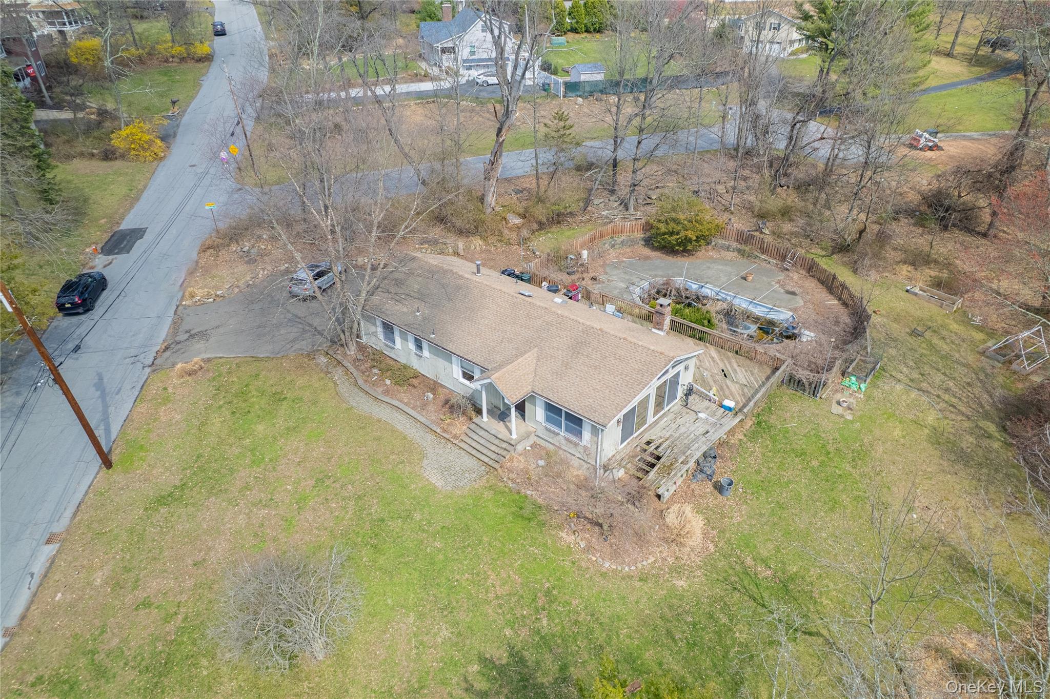 6 Strawberry Hill Lane