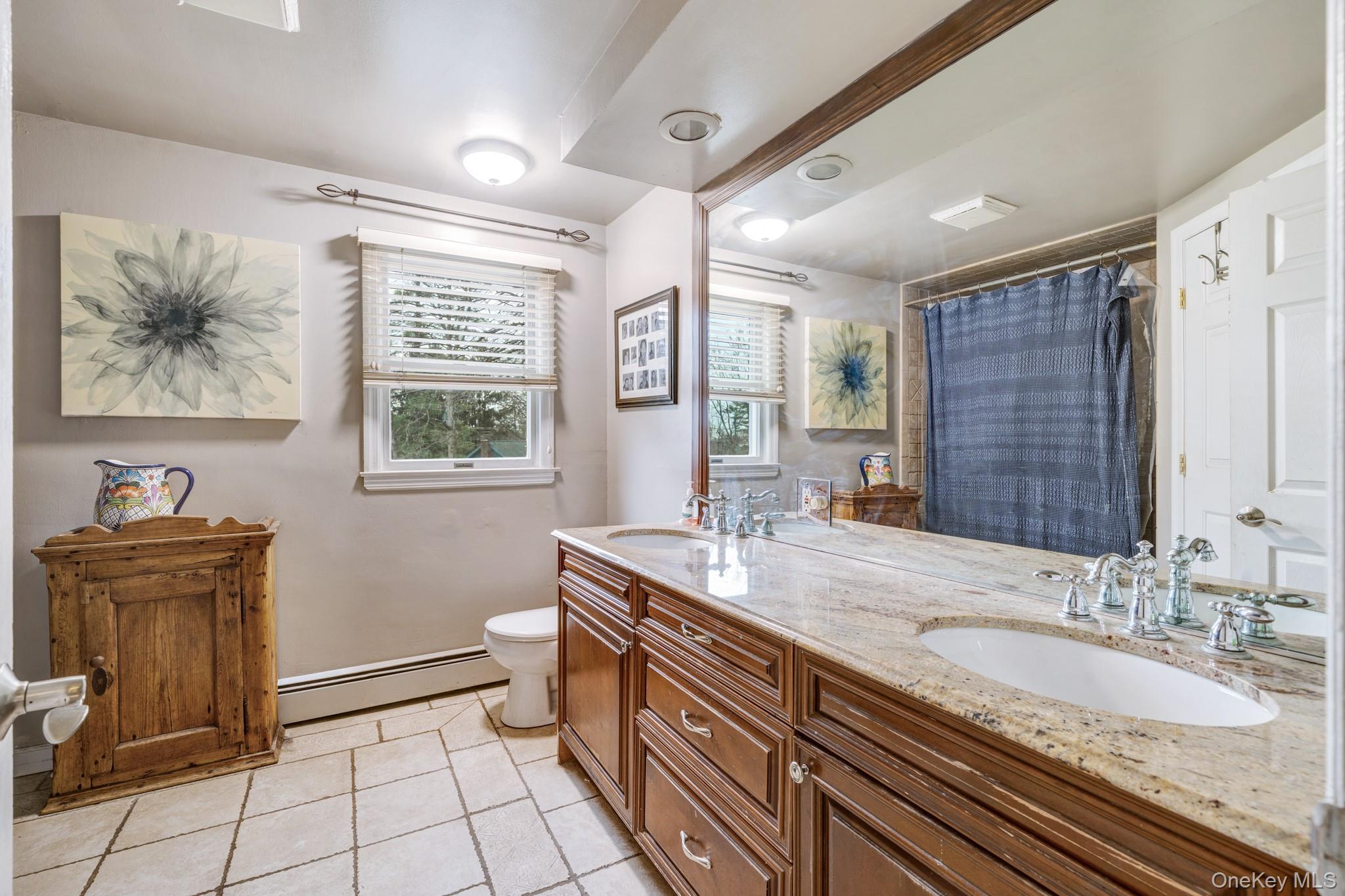 6 Strawberry Hill Lane