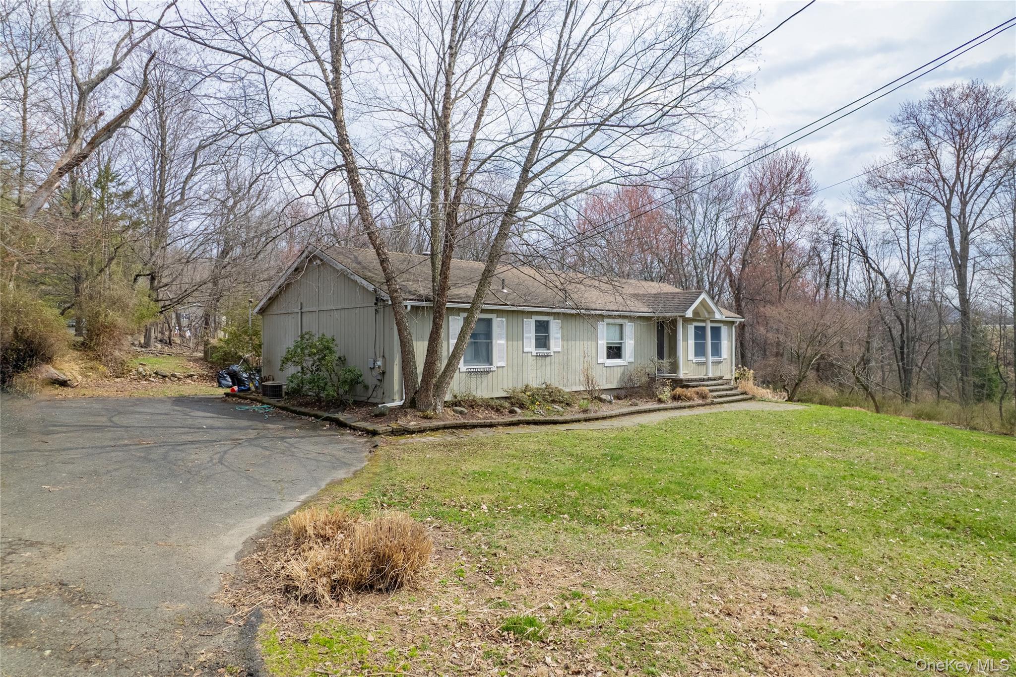 6 Strawberry Hill Lane