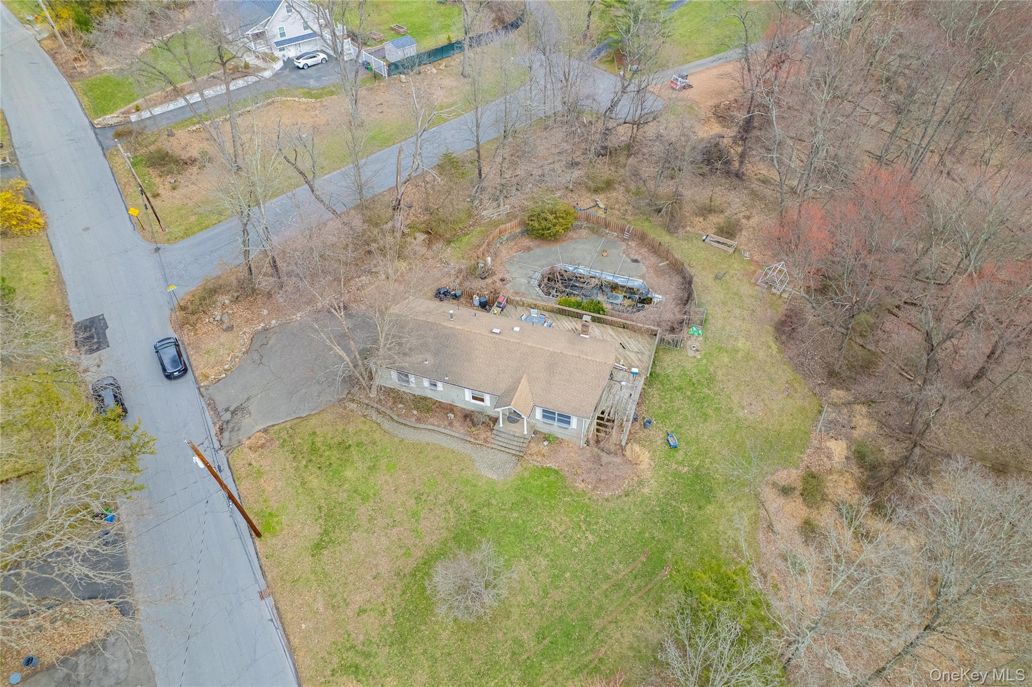 6 Strawberry Hill Lane