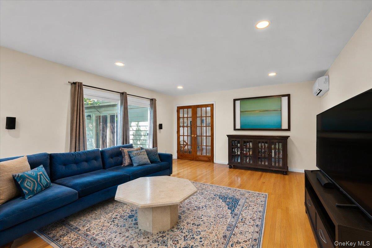 254 Farrington Avenue