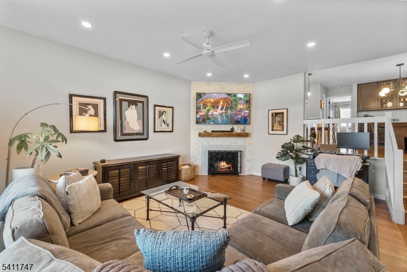 9 Marina Ky