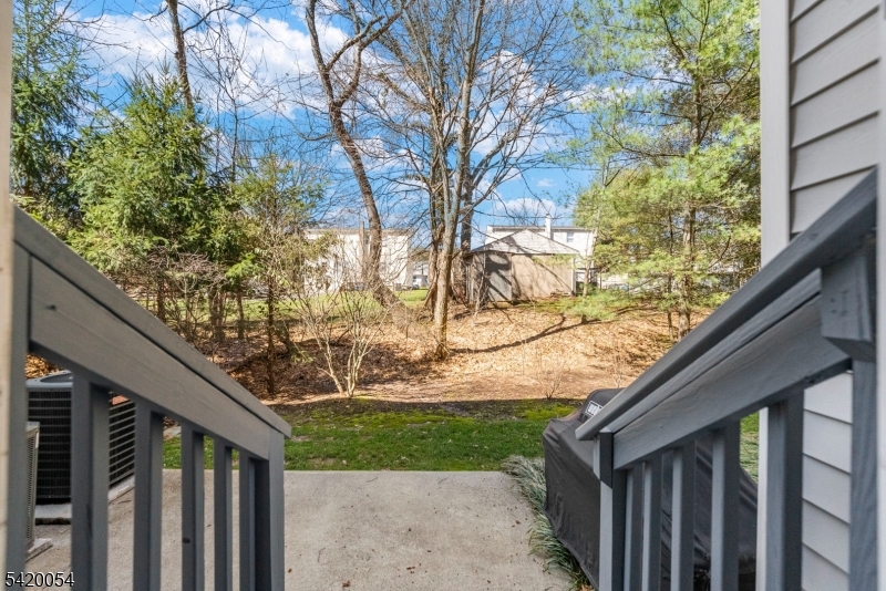 9 Goffle Brook Ct