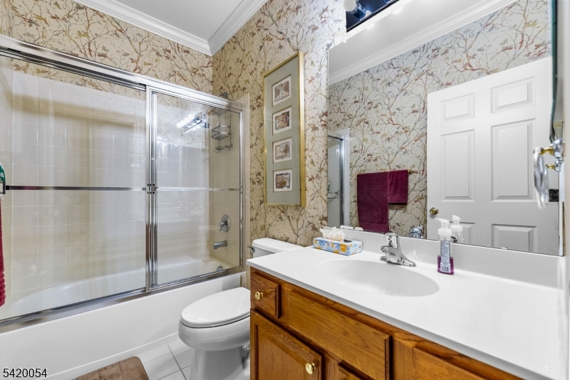 9 Goffle Brook Ct