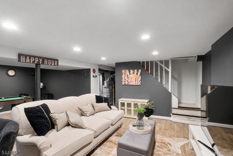 448 Preakness Ave