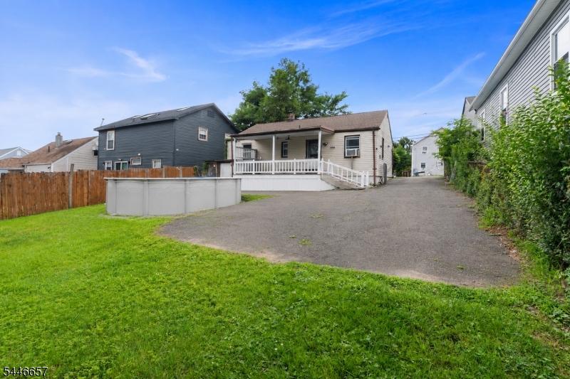 448 Preakness Ave