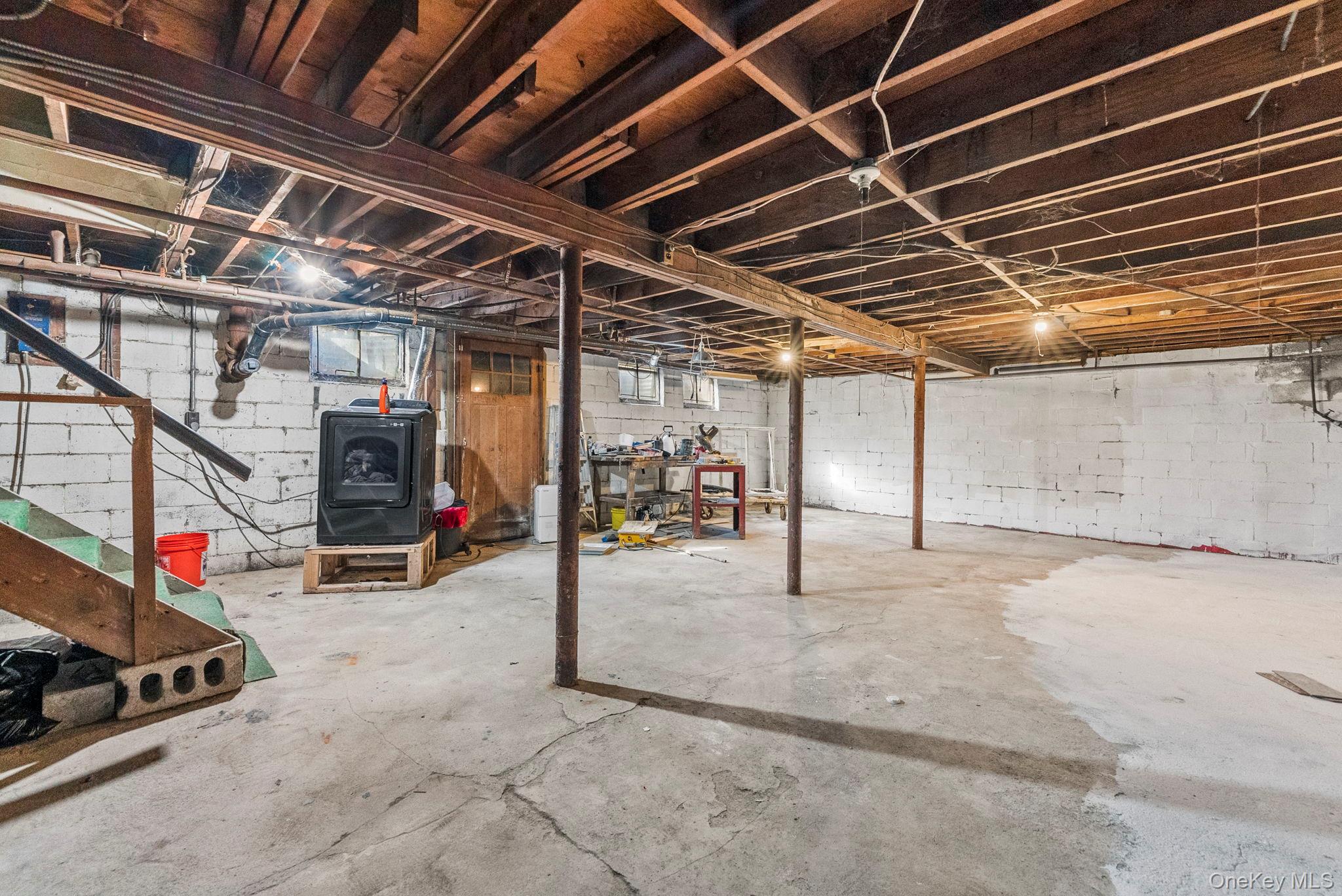 45 BAKER Rd Road