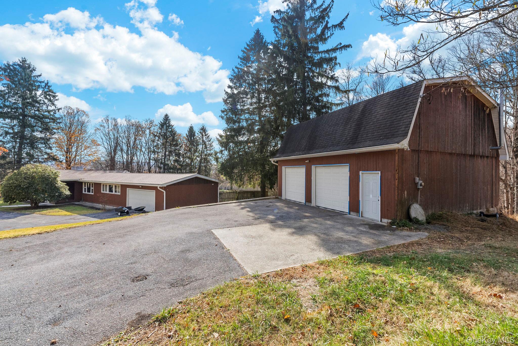 45 BAKER Rd Road