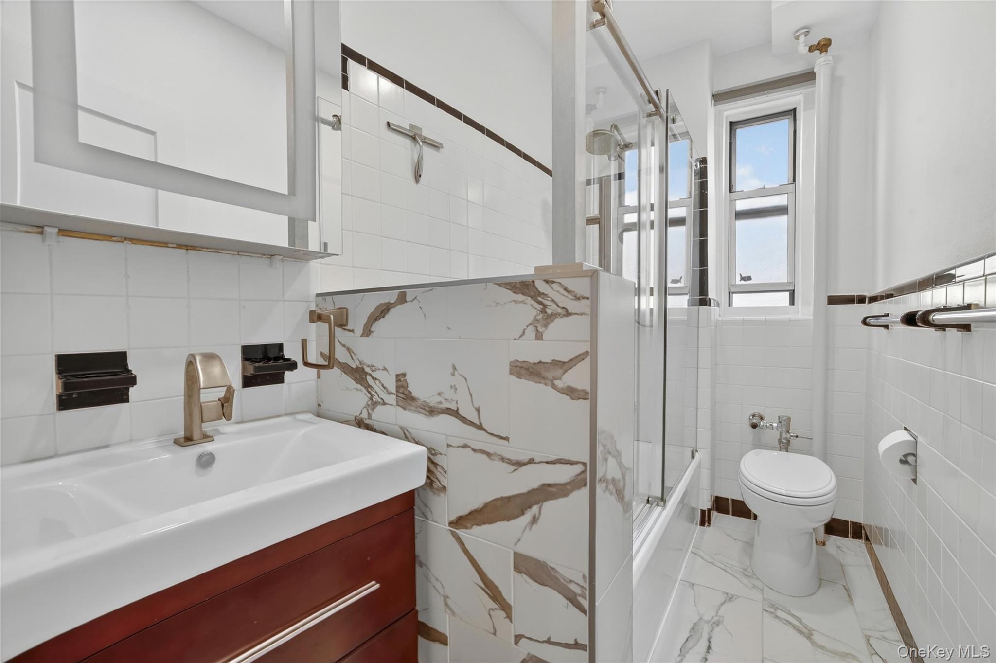 1 Bronxville Road Unit: 6A