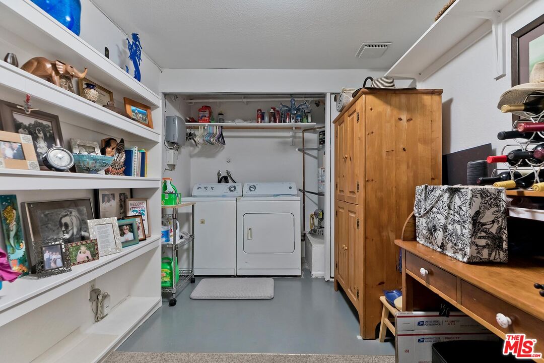 2016 Euclid St Unit: 12