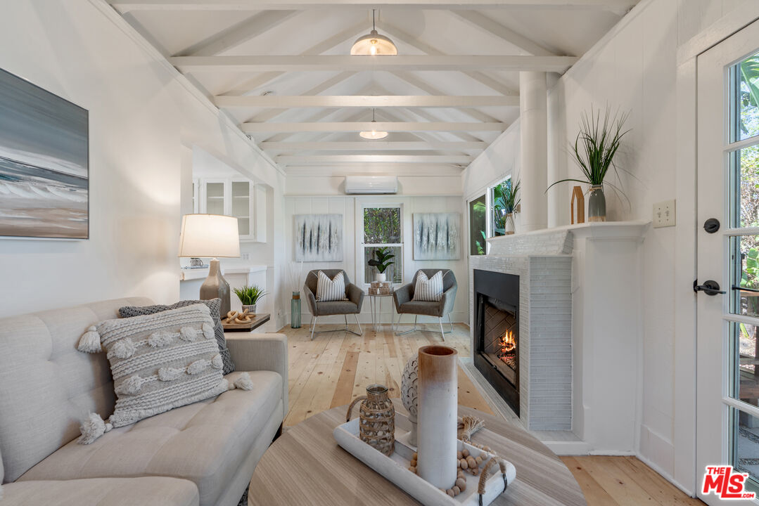 12420 Verdi St