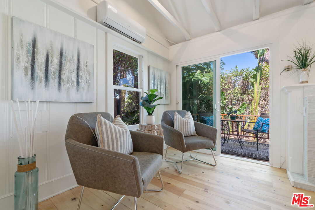 12420 Verdi St