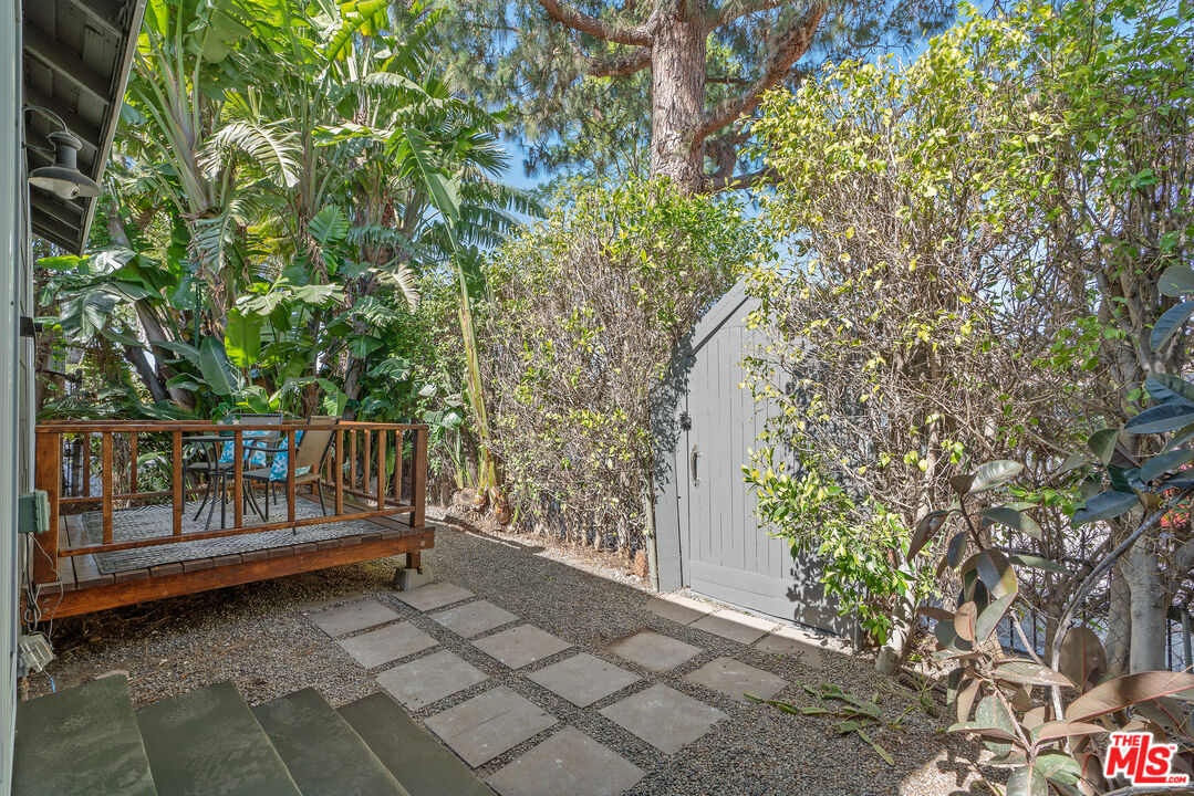 12420 Verdi St