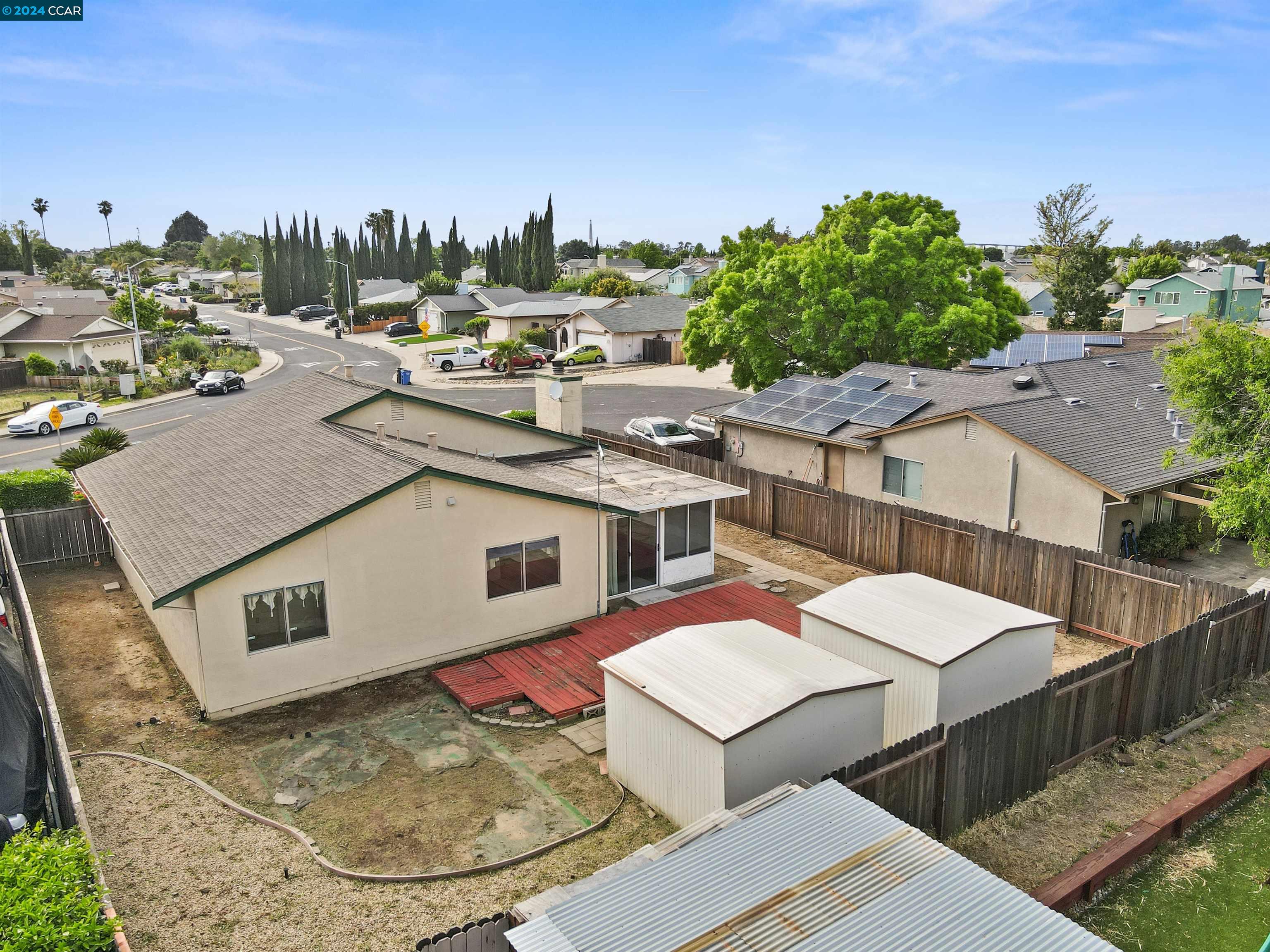 5212 Teakwood Dr