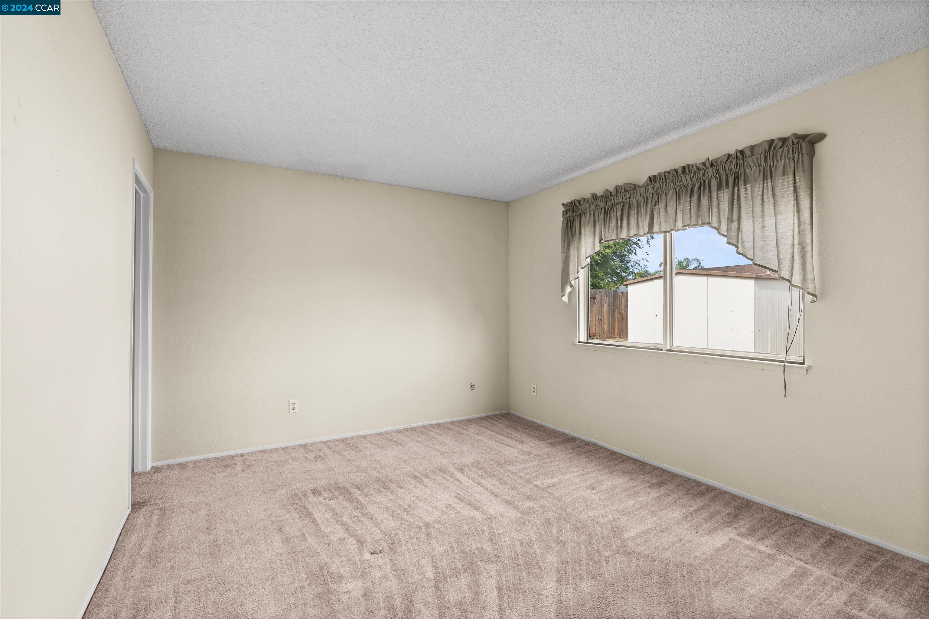 5212 Teakwood Dr