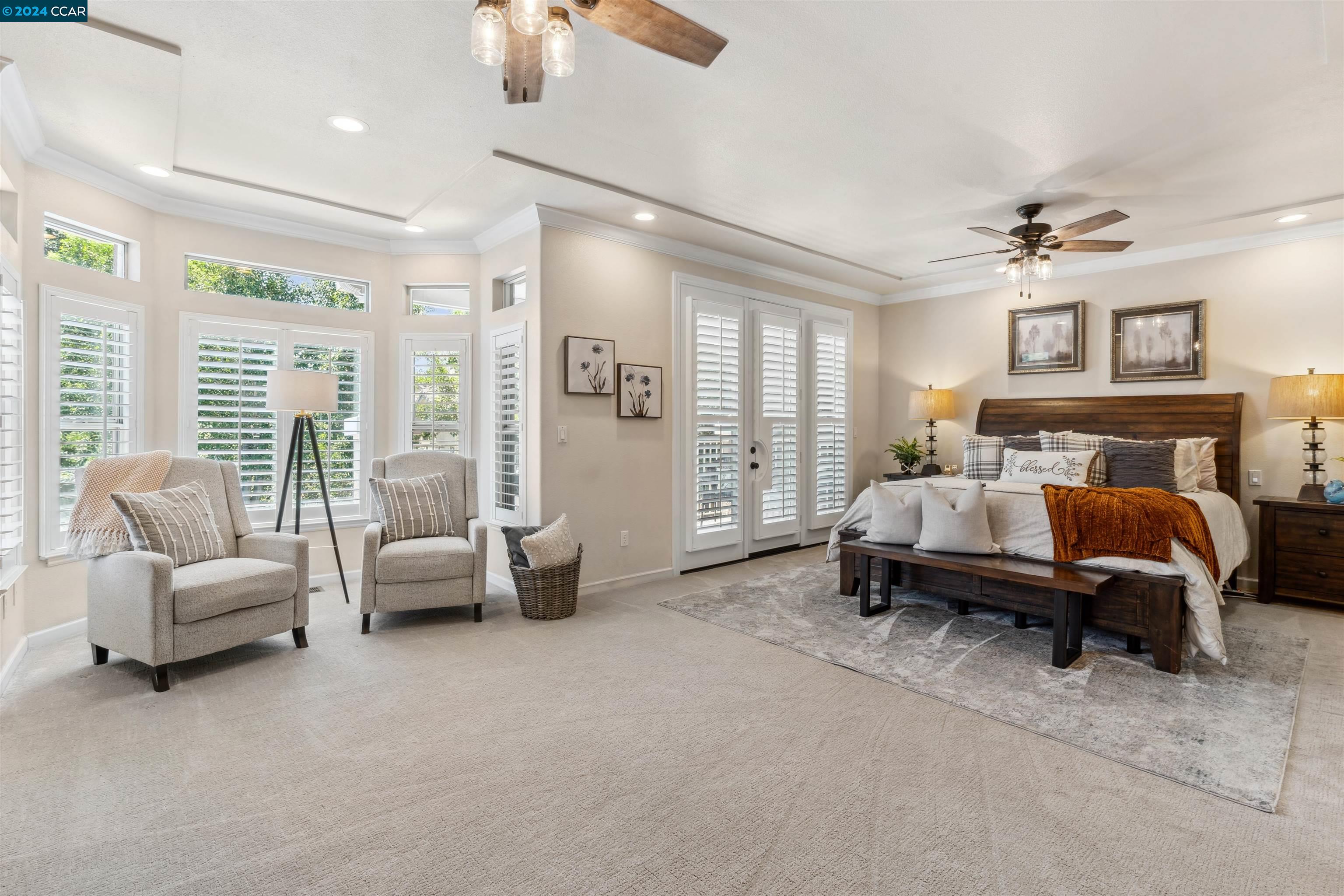 3938 Glen Abby Cir