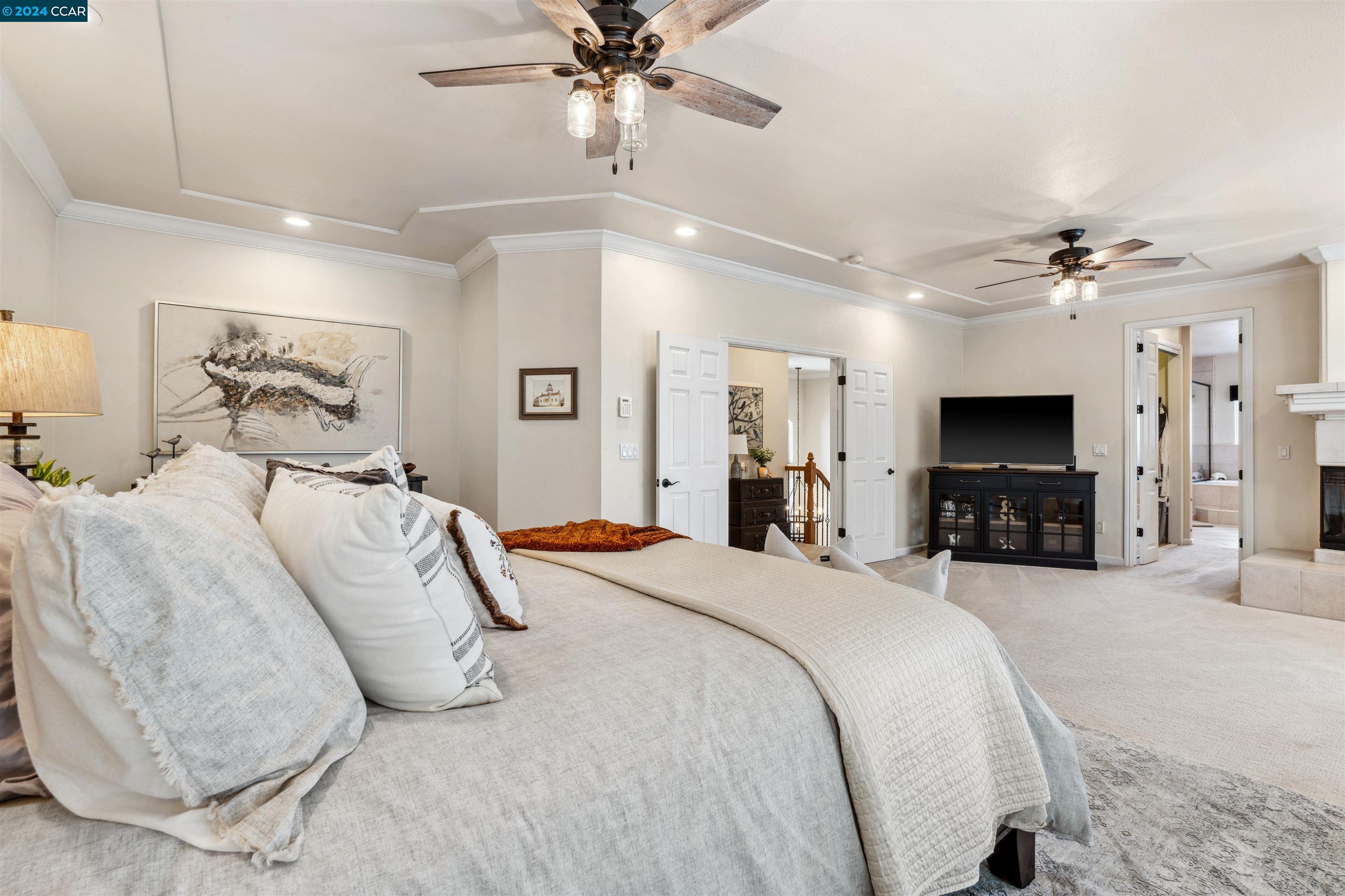 3938 Glen Abby Cir