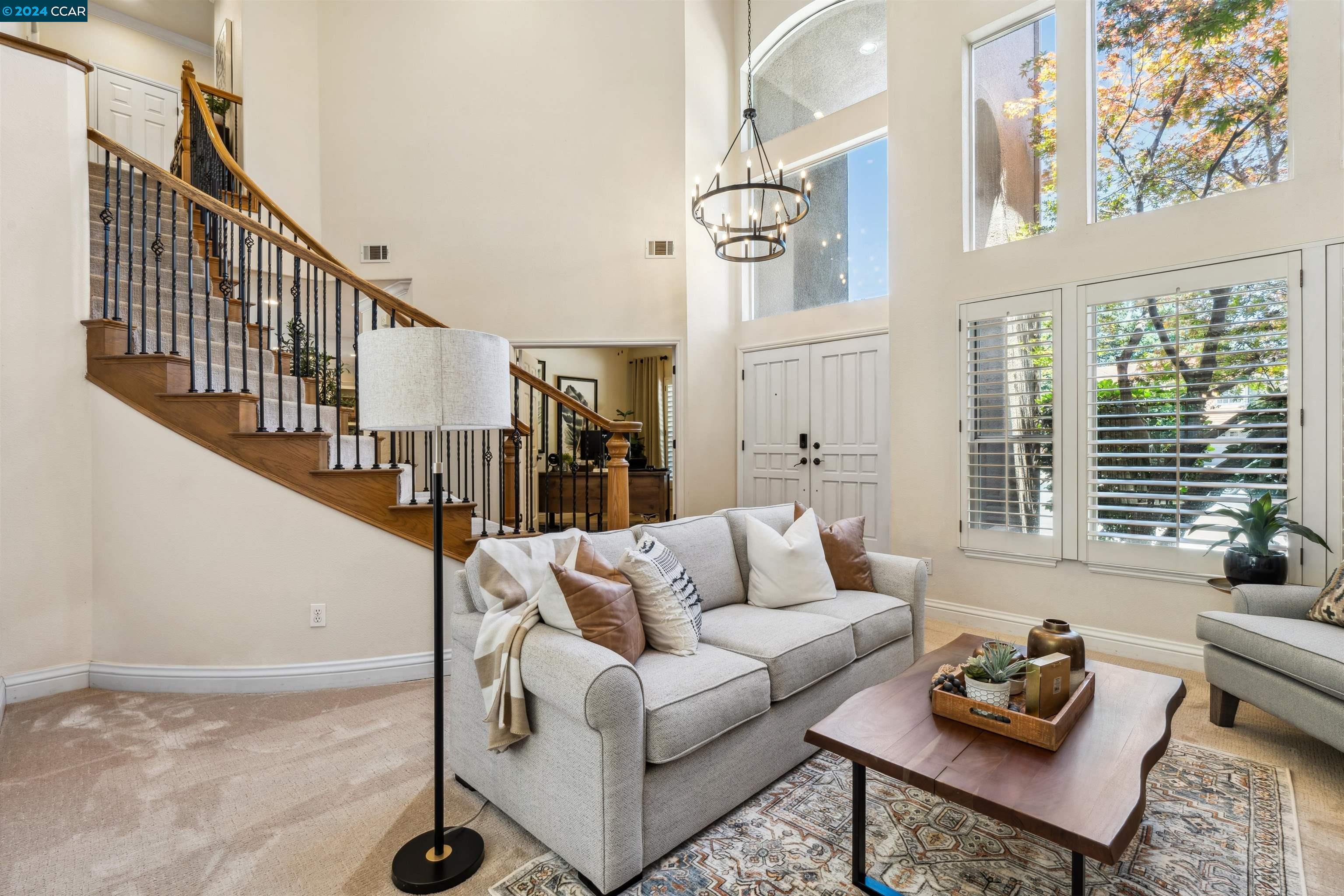 3938 Glen Abby Cir