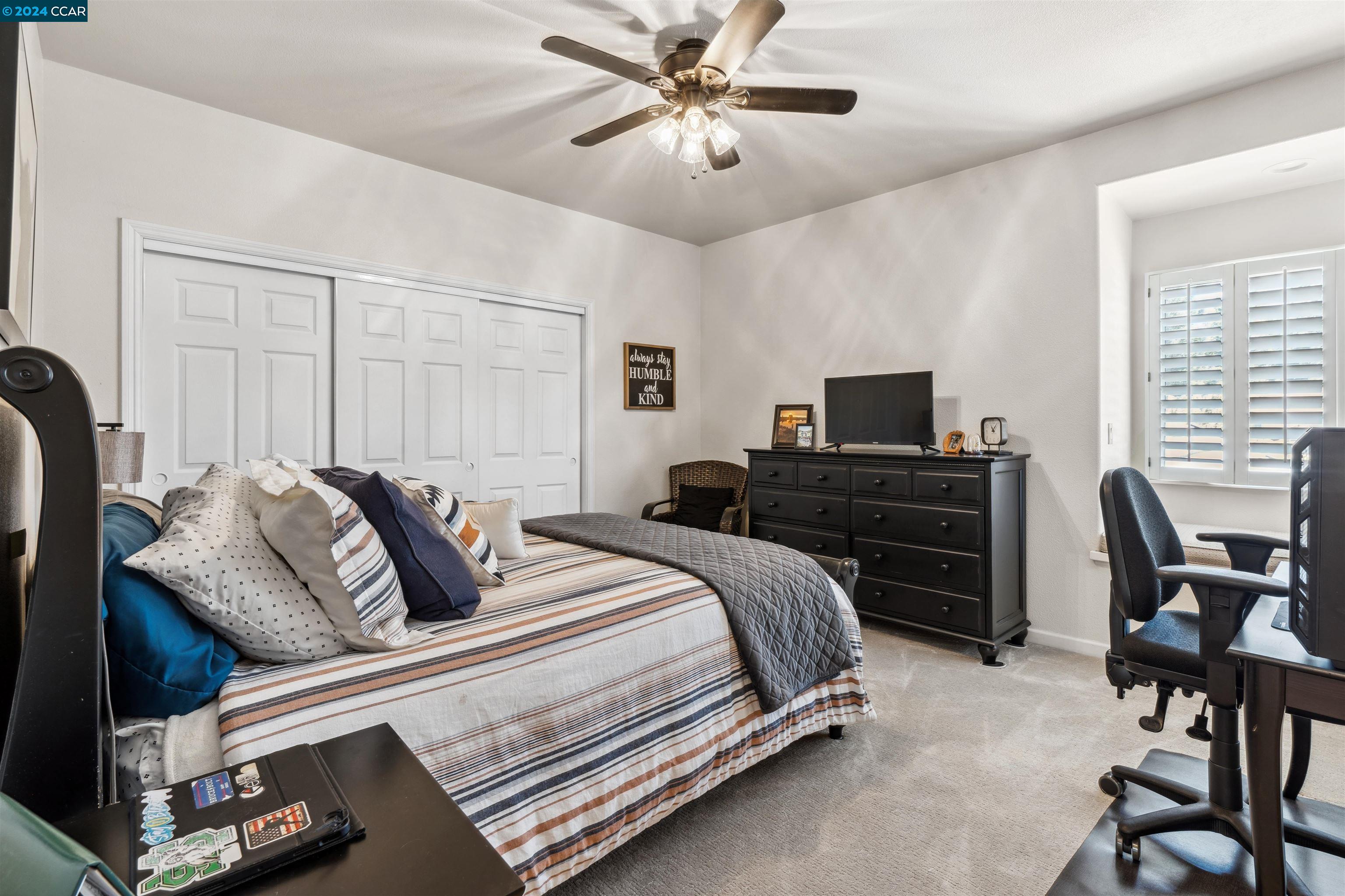 3938 Glen Abby Cir