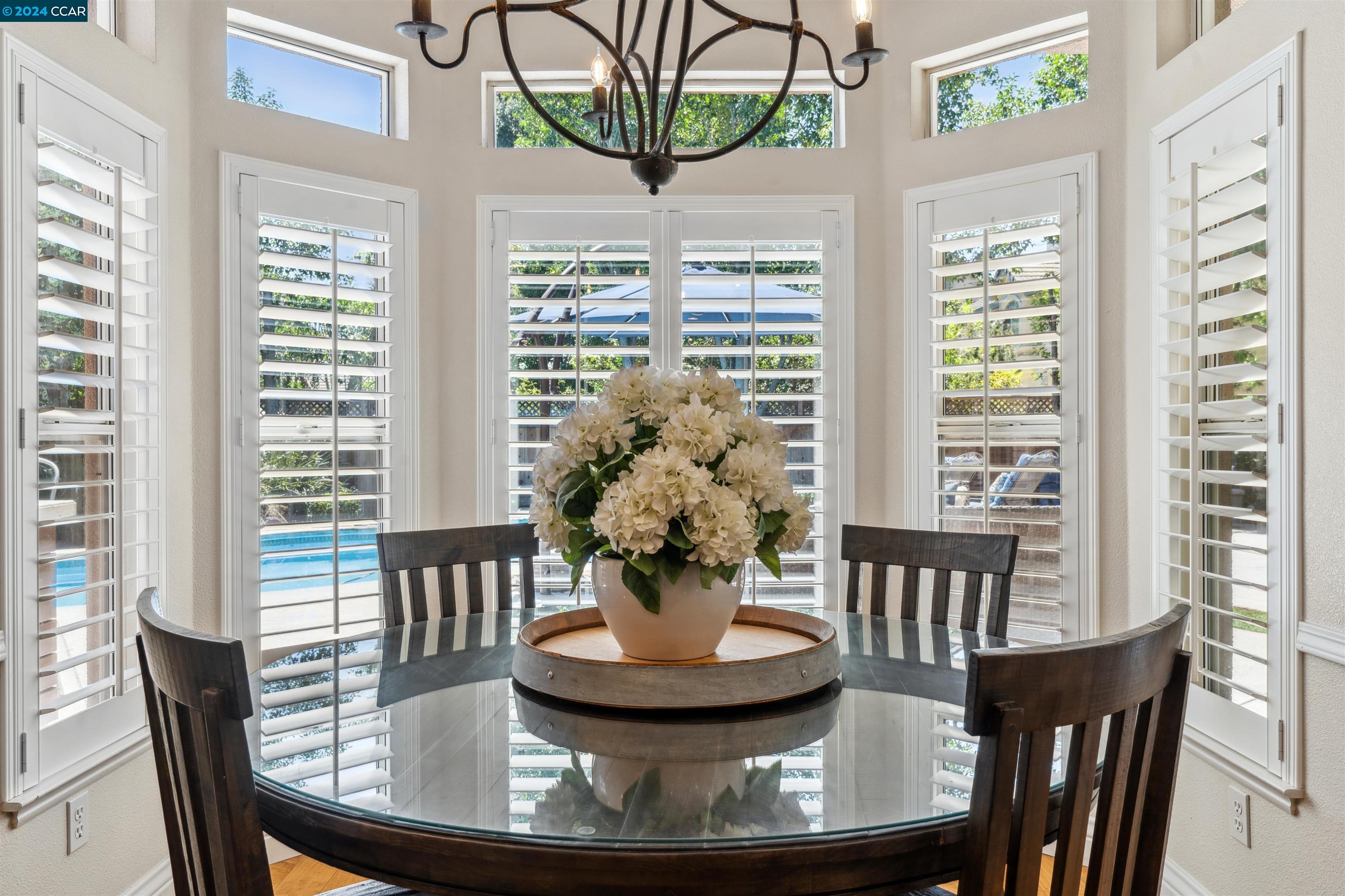 3938 Glen Abby Cir