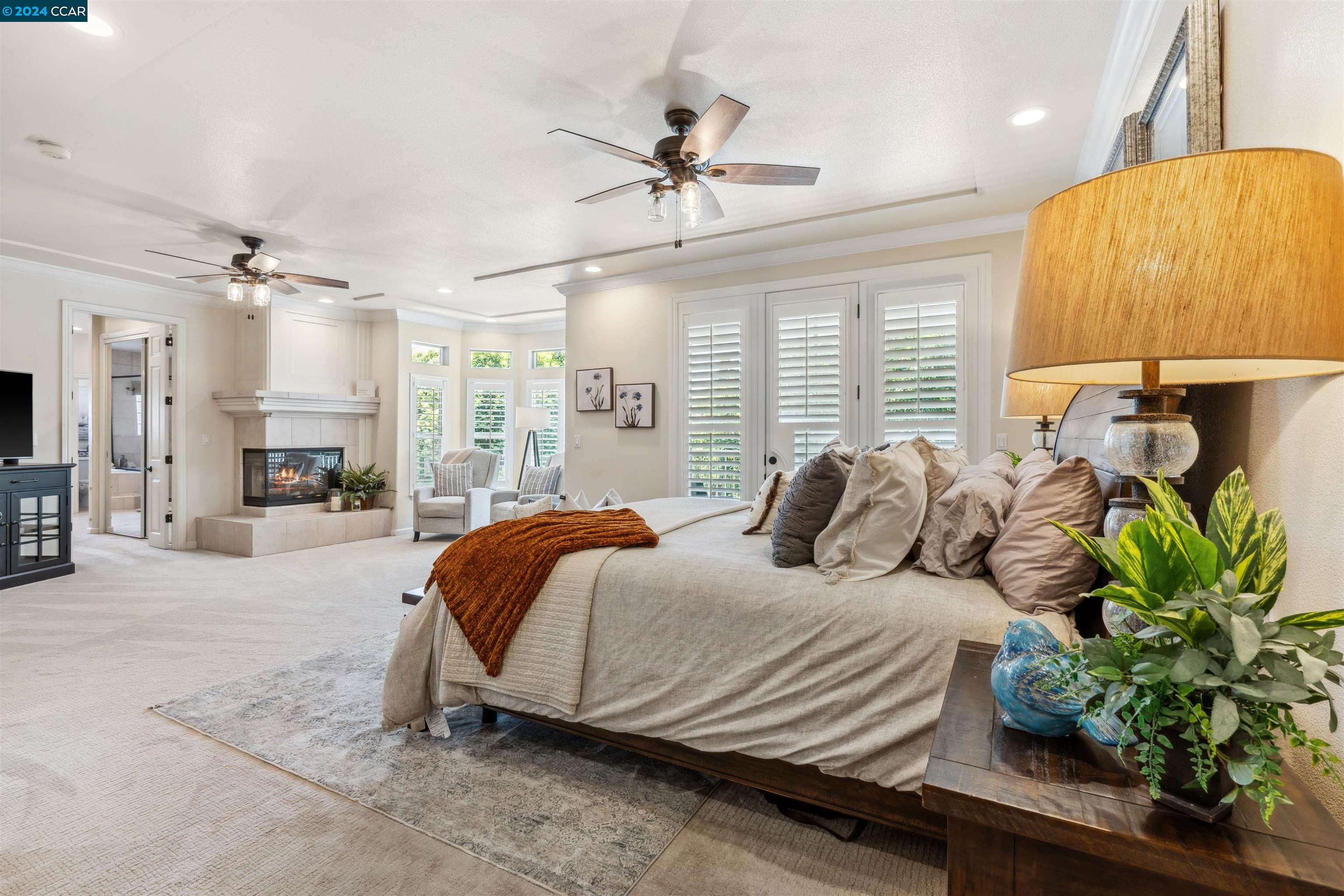 3938 Glen Abby Cir