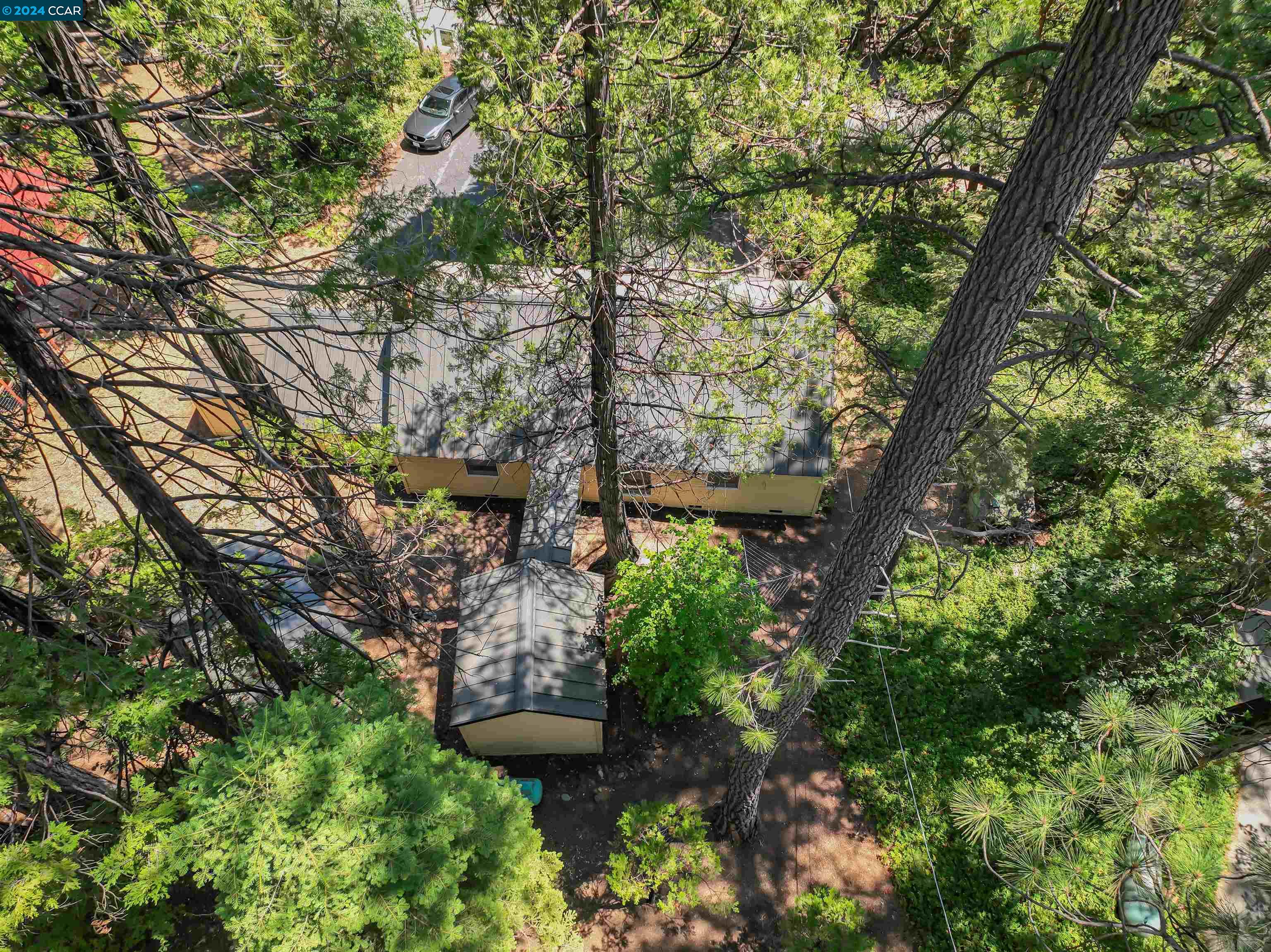 2700 Pine Dr